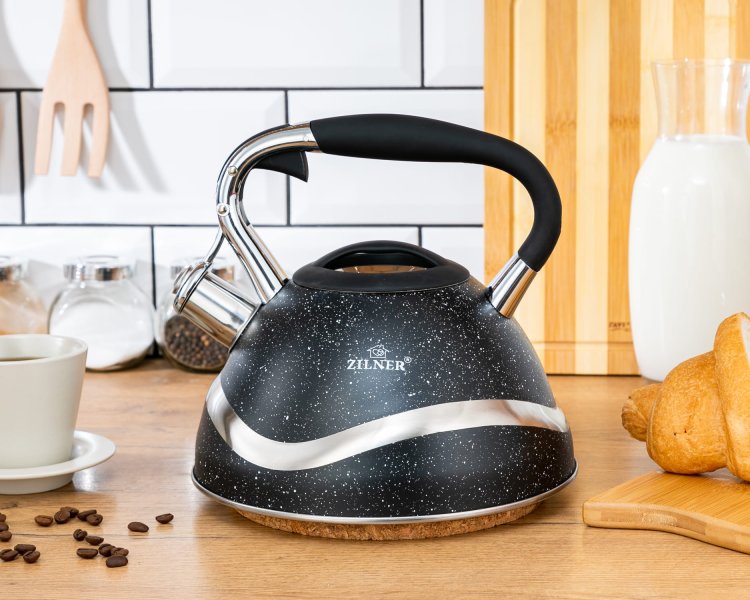 39. 5701 czajnik - czarny1.JPG