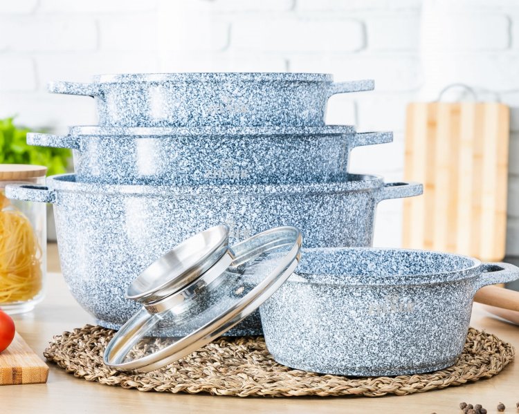 ZL-7078 - zestaw-garnków-8-elementów.jpg